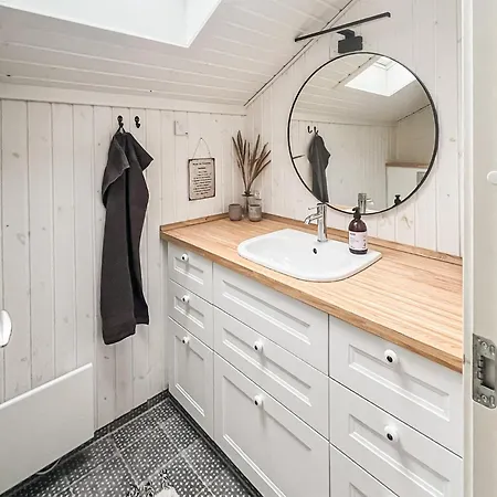 3 Bedroom Stunning In