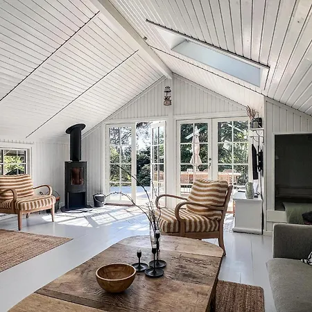 3 Bedroom Stunning In Casa vacanze